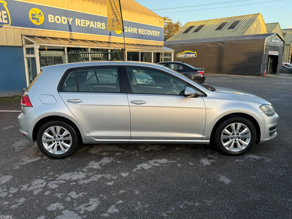 Volkswagen Golf Hatchback, Petrol, 2013, Silver