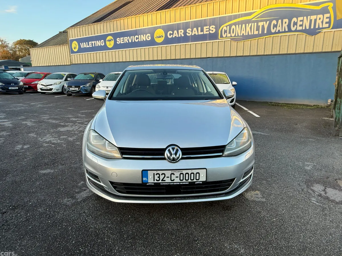 Volkswagen Golf Hatchback, Petrol, 2013, Silver