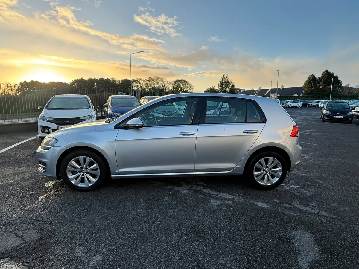 Volkswagen Golf Hatchback, Petrol, 2013, Silver