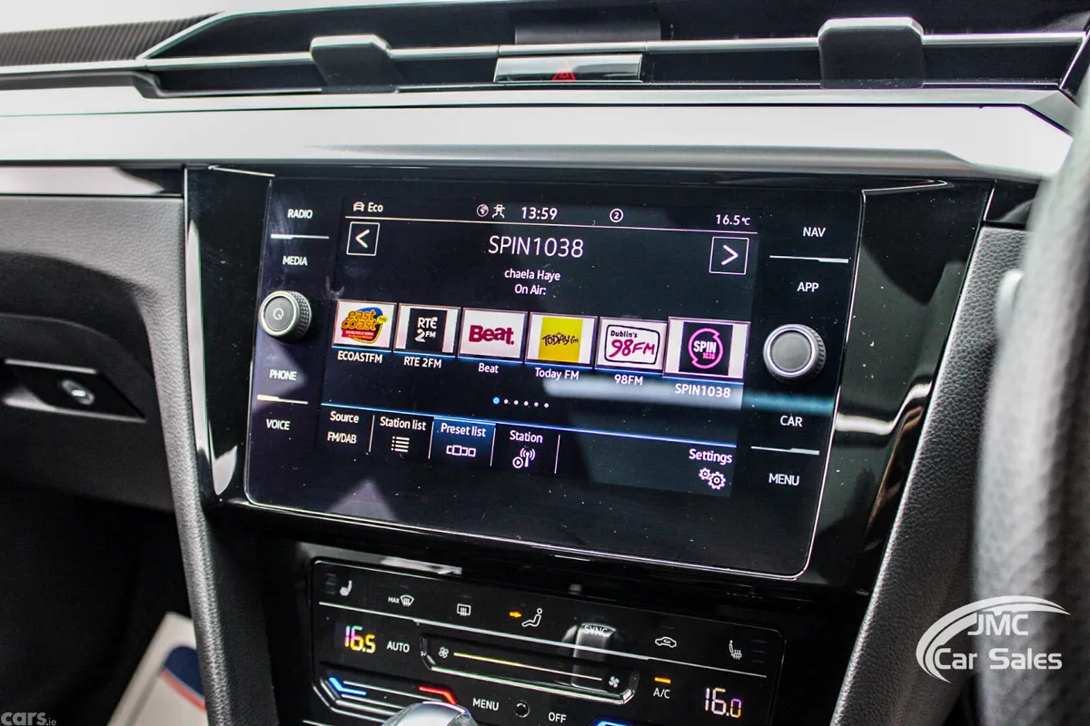 Volkswagen Arteon Estate, Diesel, 2021, Blue