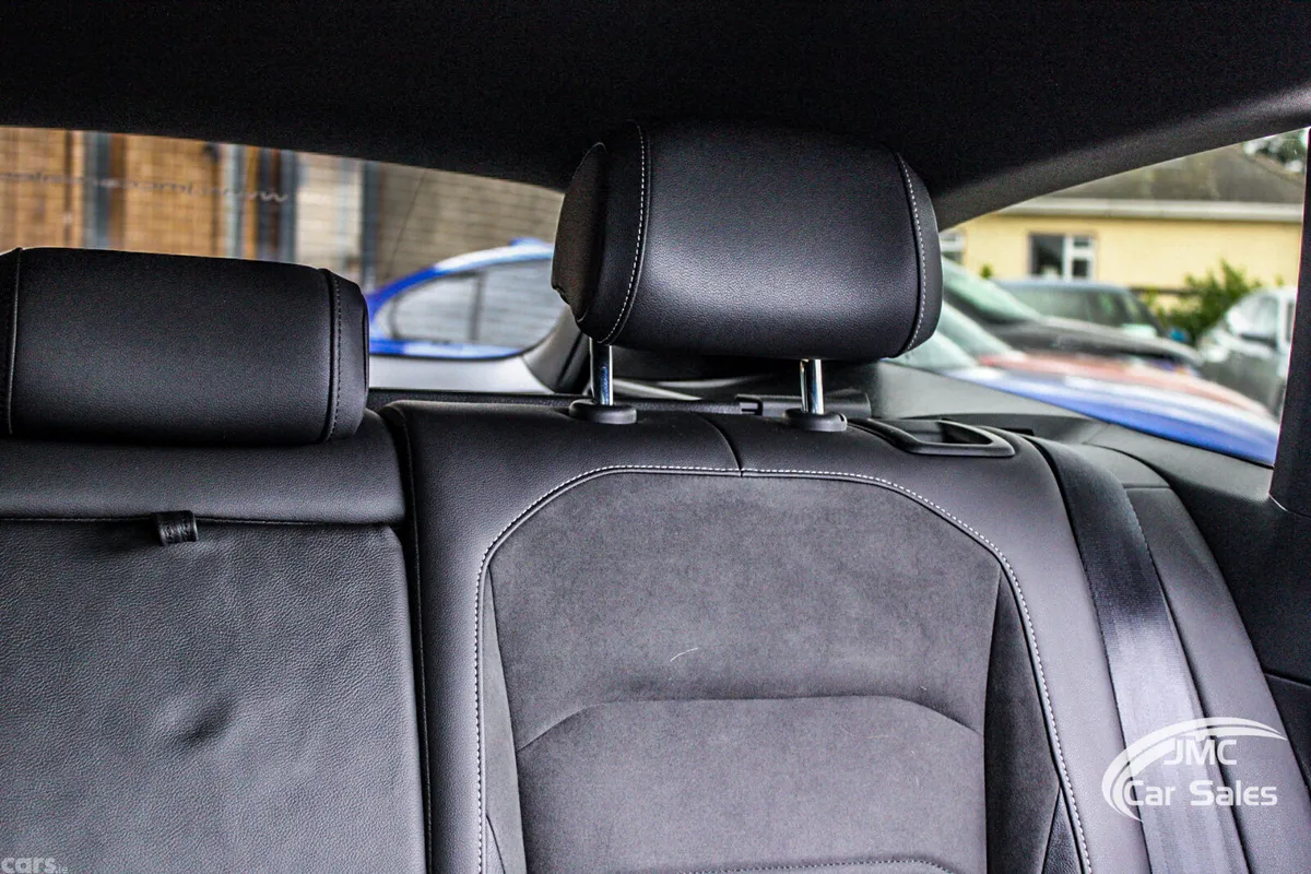 Volkswagen Arteon Estate, Diesel, 2021, Blue