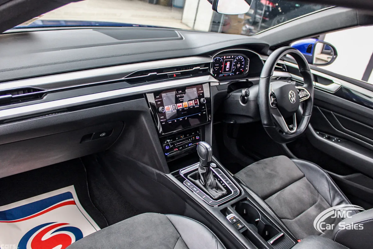 Volkswagen Arteon Estate, Diesel, 2021, Blue