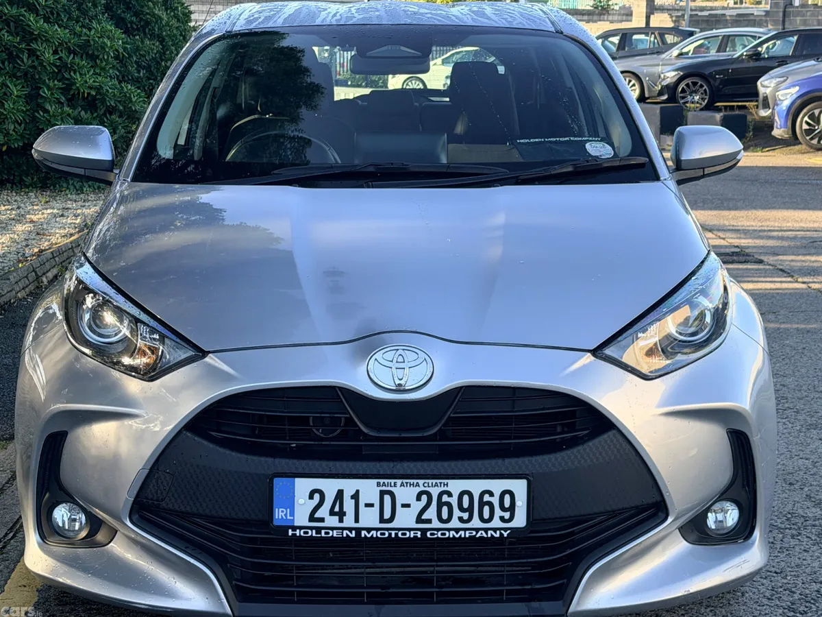 Toyota Yaris Hatchback, Petrol Hybrid, 2024, Grey