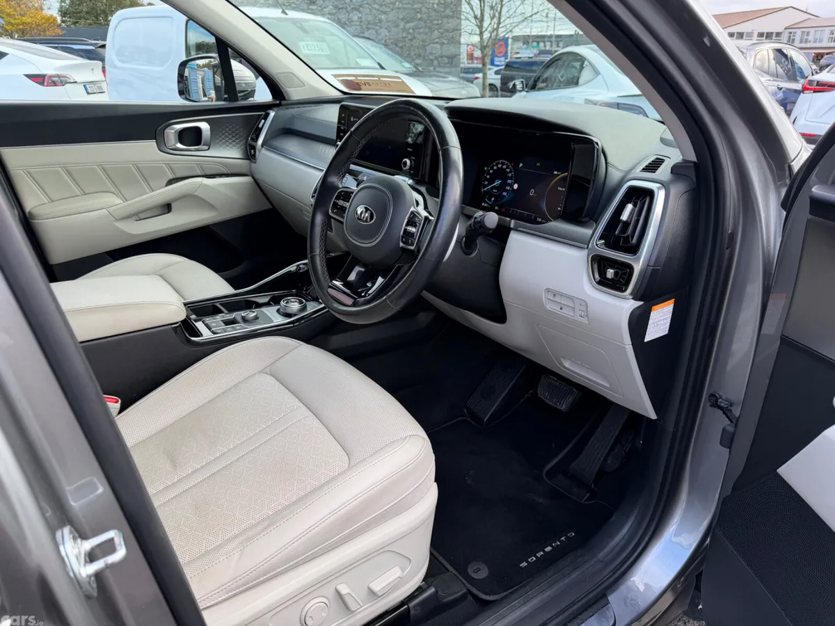 Kia Sorento SUV, Petrol Plug-in Hybrid, 2021, Grey