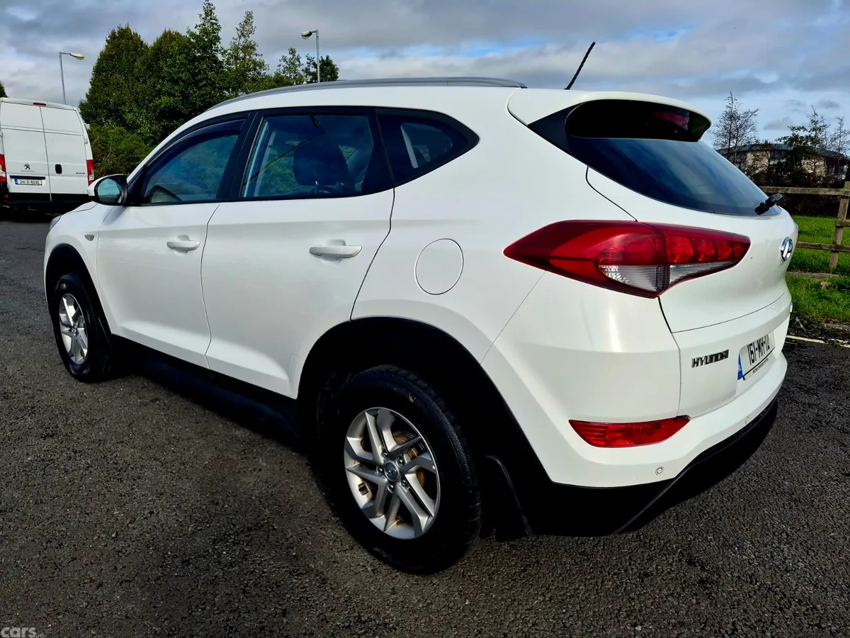 Hyundai Tucson SUV, Diesel, 2016, White
