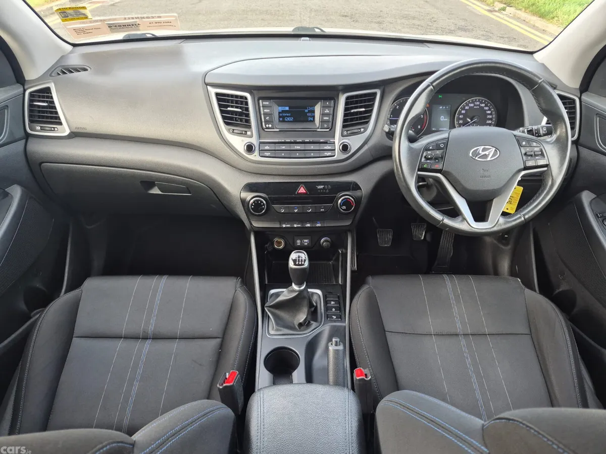 Hyundai Tucson SUV, Diesel, 2016, White