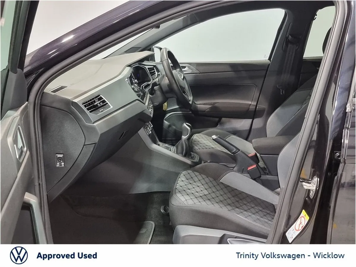 Volkswagen Polo Hatchback, Petrol, 2024, Black