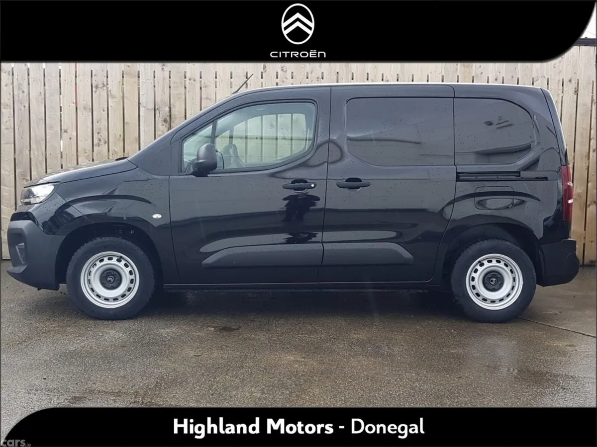 Citroen Berlingo MPV, Diesel, 2026, Black