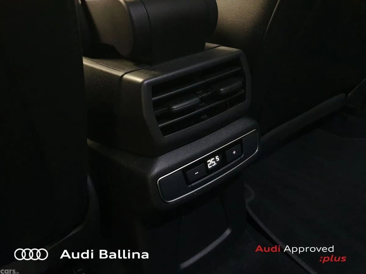 Audi Q4 e-tron SUV, Electric, 2024, Blue