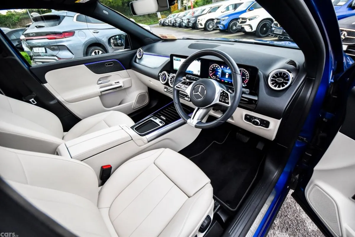 Mercedes-Benz GLA SUV, Petrol Plug-in Hybrid, 2025, Blue
