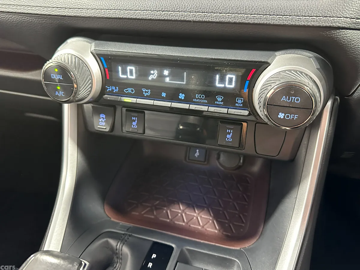 Toyota RAV4 SUV, Petrol Hybrid, 2021, Silver