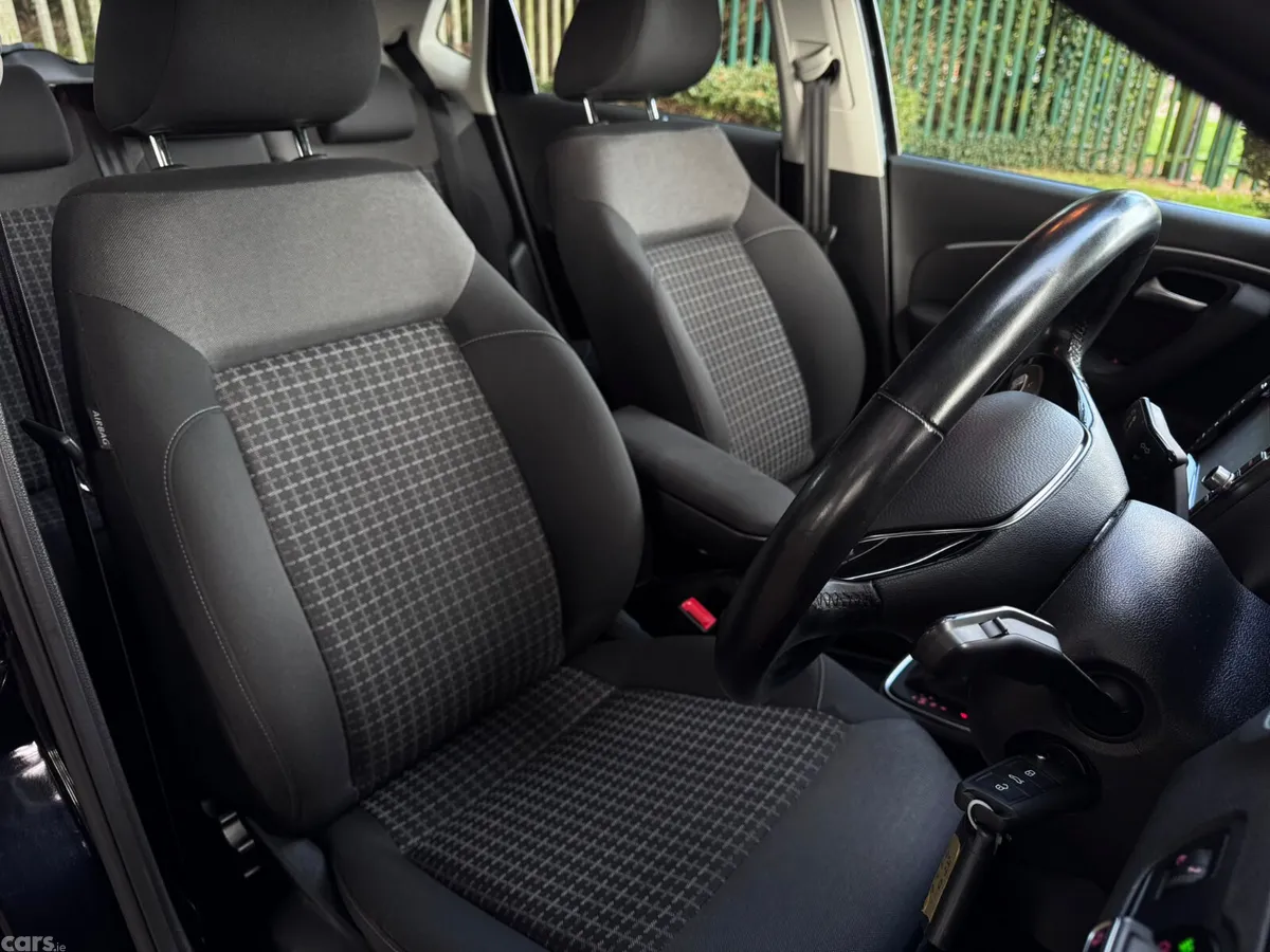 Volkswagen Polo Hatchback, Petrol, 2017, Black