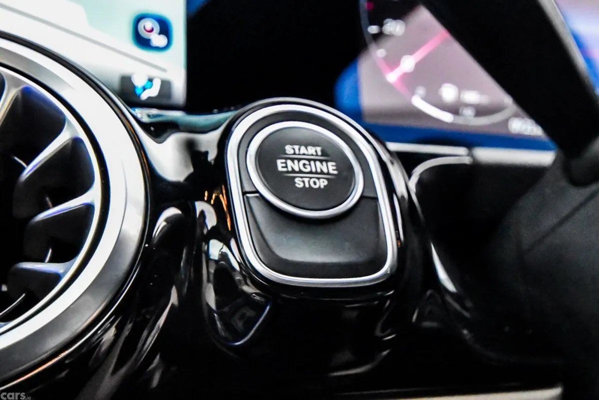 Mercedes-Benz GLA SUV, Petrol Plug-in Hybrid, 2025, Blue