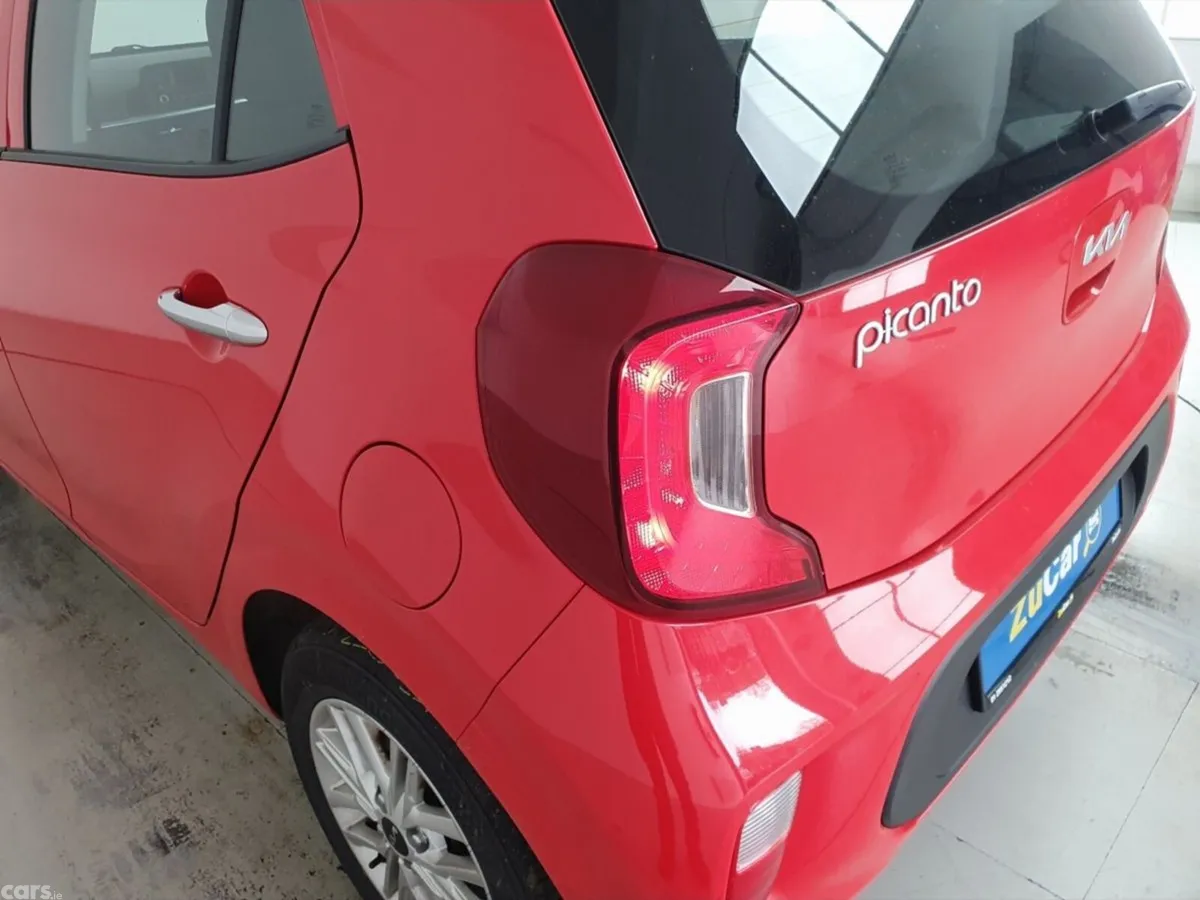 Kia Picanto Hatchback, Petrol, 2022, Red