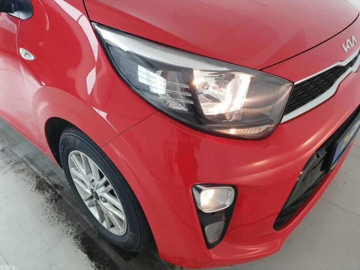 Kia Picanto Hatchback, Petrol, 2022, Red