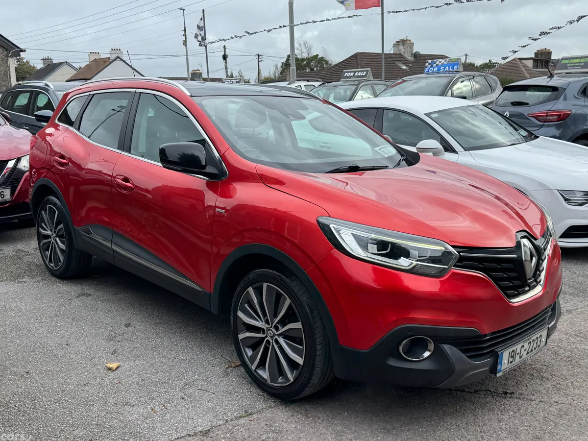 Renault Kadjar SUV, Diesel, 2019, Red