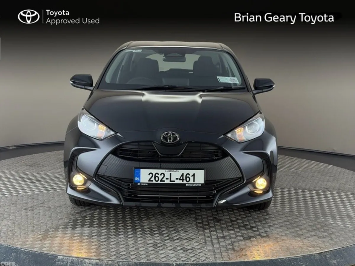 Toyota Yaris Hatchback, Petrol Hybrid, 2026, Black