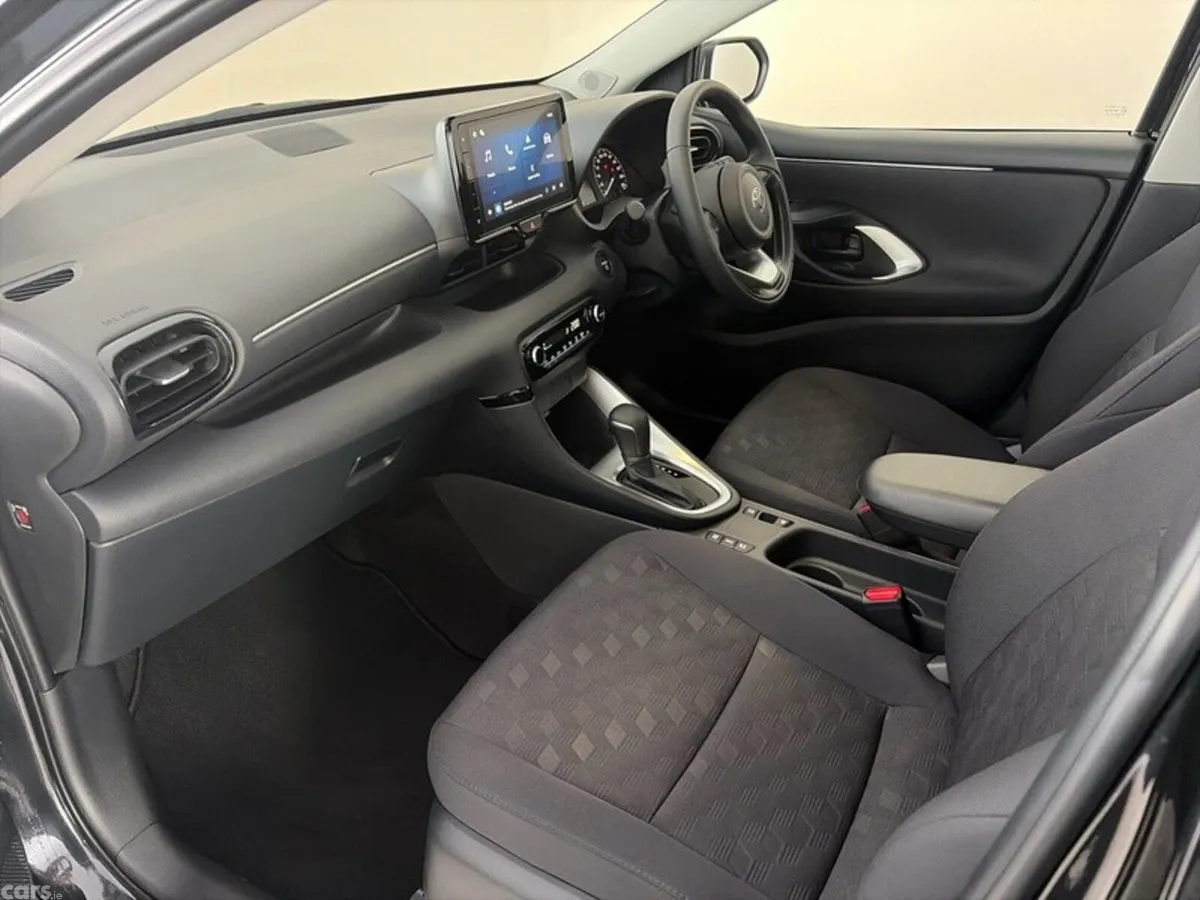 Toyota Yaris Hatchback, Petrol Hybrid, 2026, Black