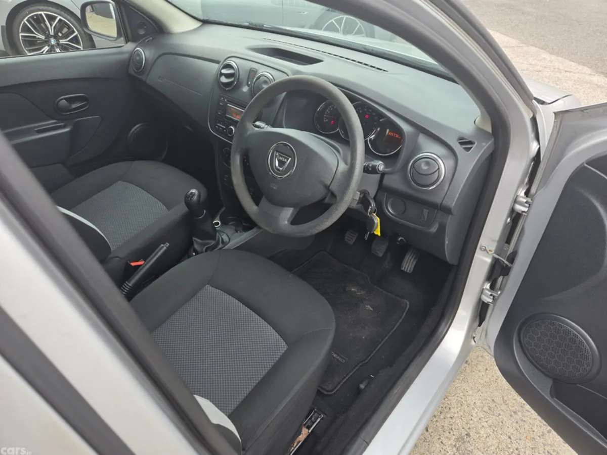 Dacia Sandero Hatchback, Petrol, 2016, Silver