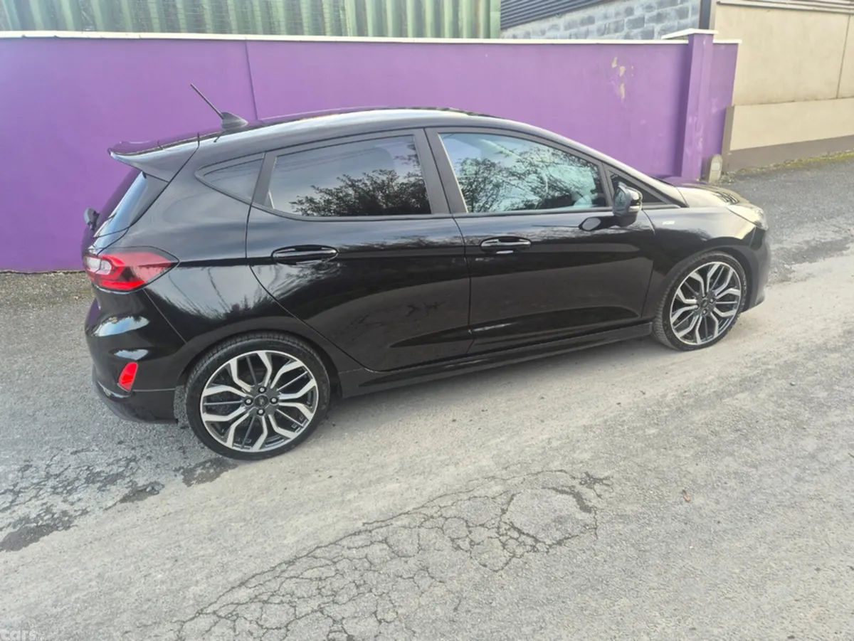 Ford Fiesta Hatchback, Petrol, 2023, Black