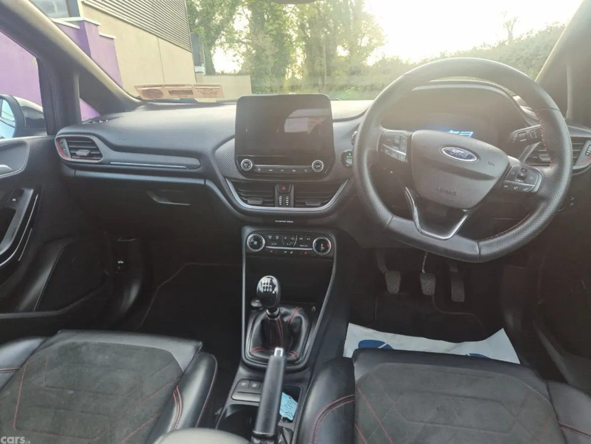 Ford Fiesta Hatchback, Petrol, 2023, Black