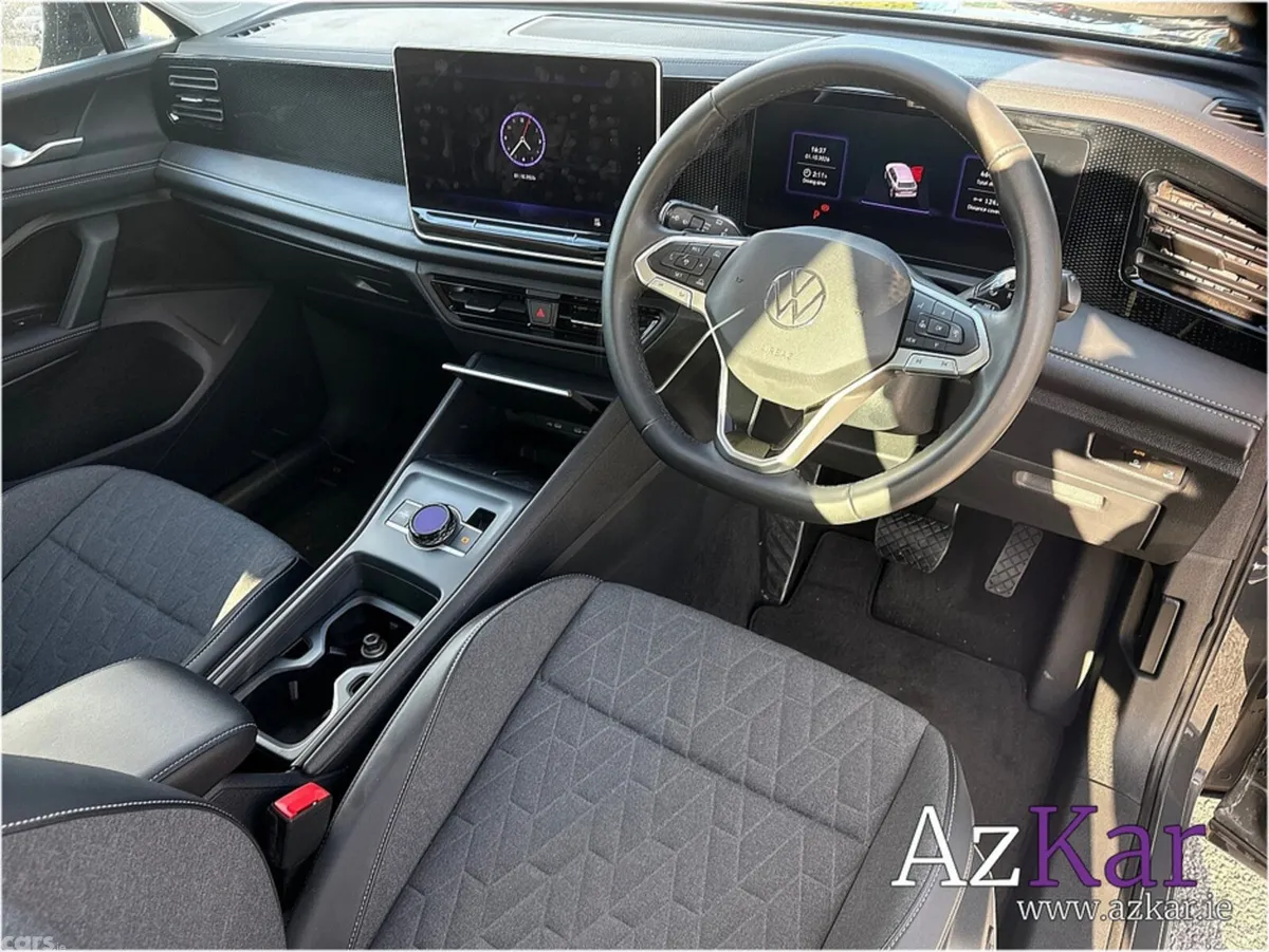 Volkswagen Tiguan SUV, Petrol Plug-in Hybrid, 2025, Grey