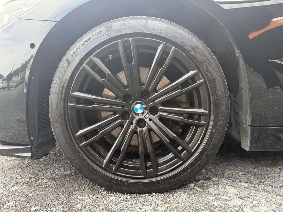 BMW 5-Series Saloon, Diesel, 2018, Black