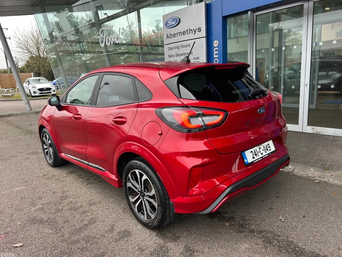 Ford Puma MPV, Petrol Hybrid, 2024, Red