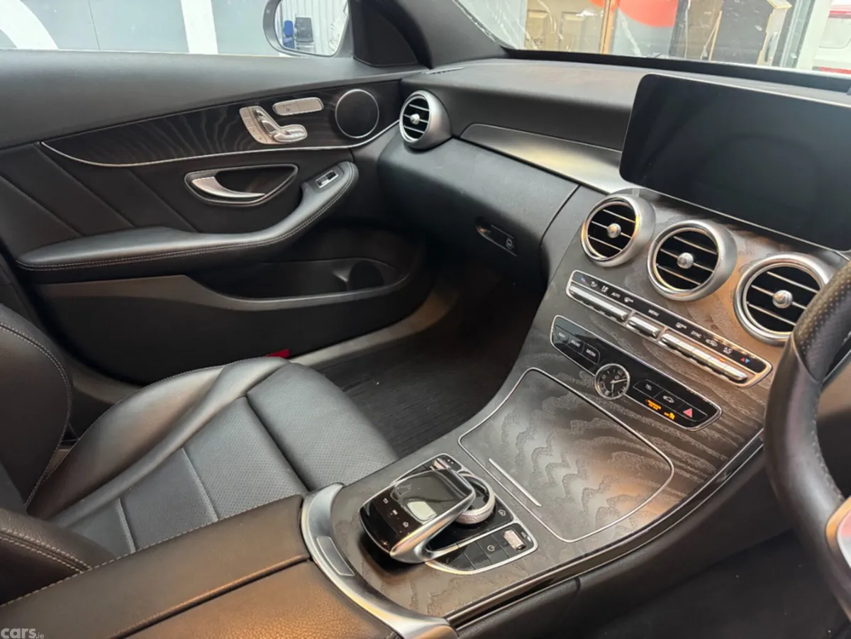 Mercedes-Benz C-Class Saloon, Diesel, 2019, White