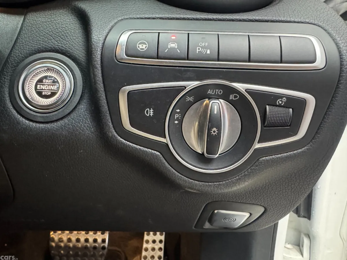 Mercedes-Benz C-Class Saloon, Diesel, 2019, White