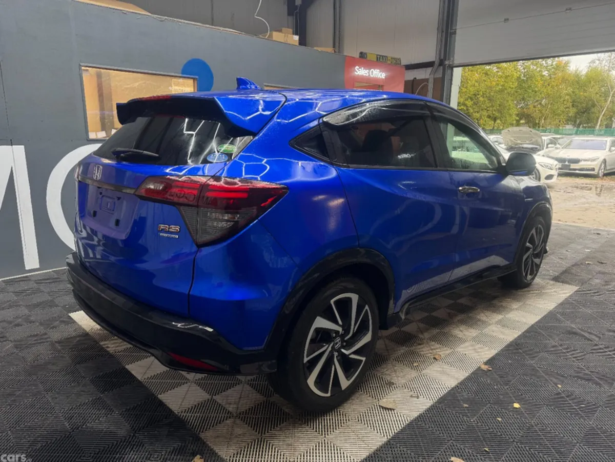 Honda Vezel SUV, Petrol Hybrid, 2020, Blue