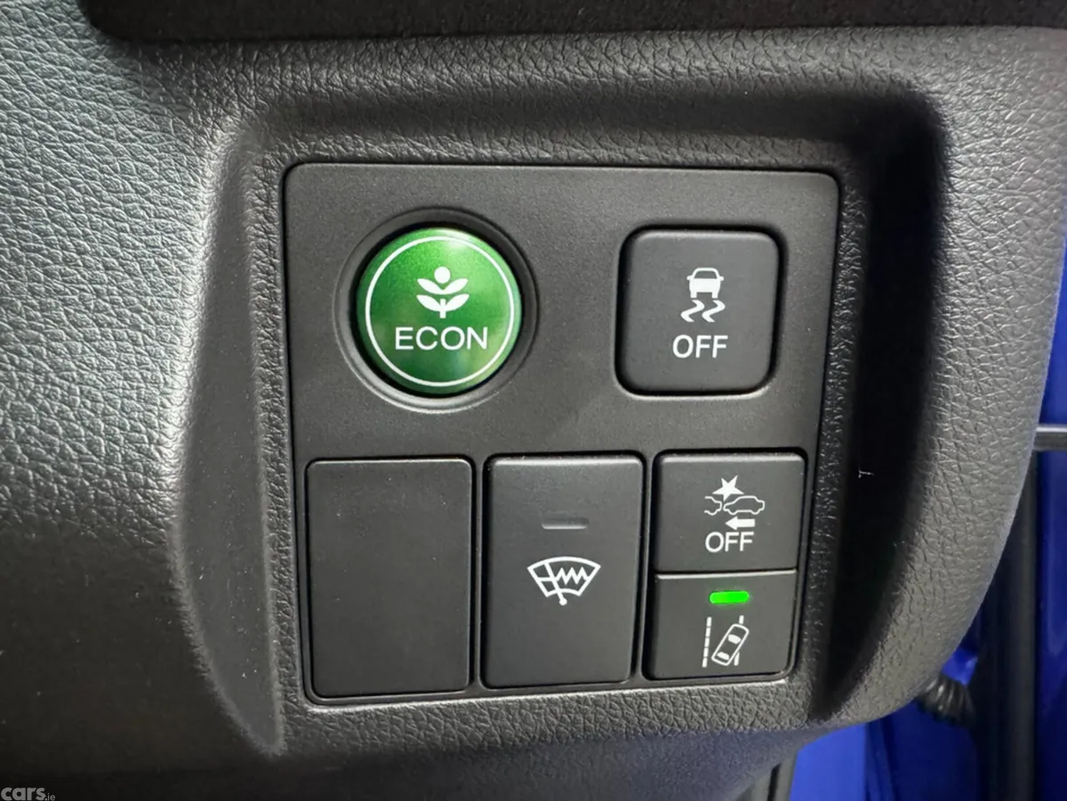 Honda Vezel SUV, Petrol Hybrid, 2020, Blue