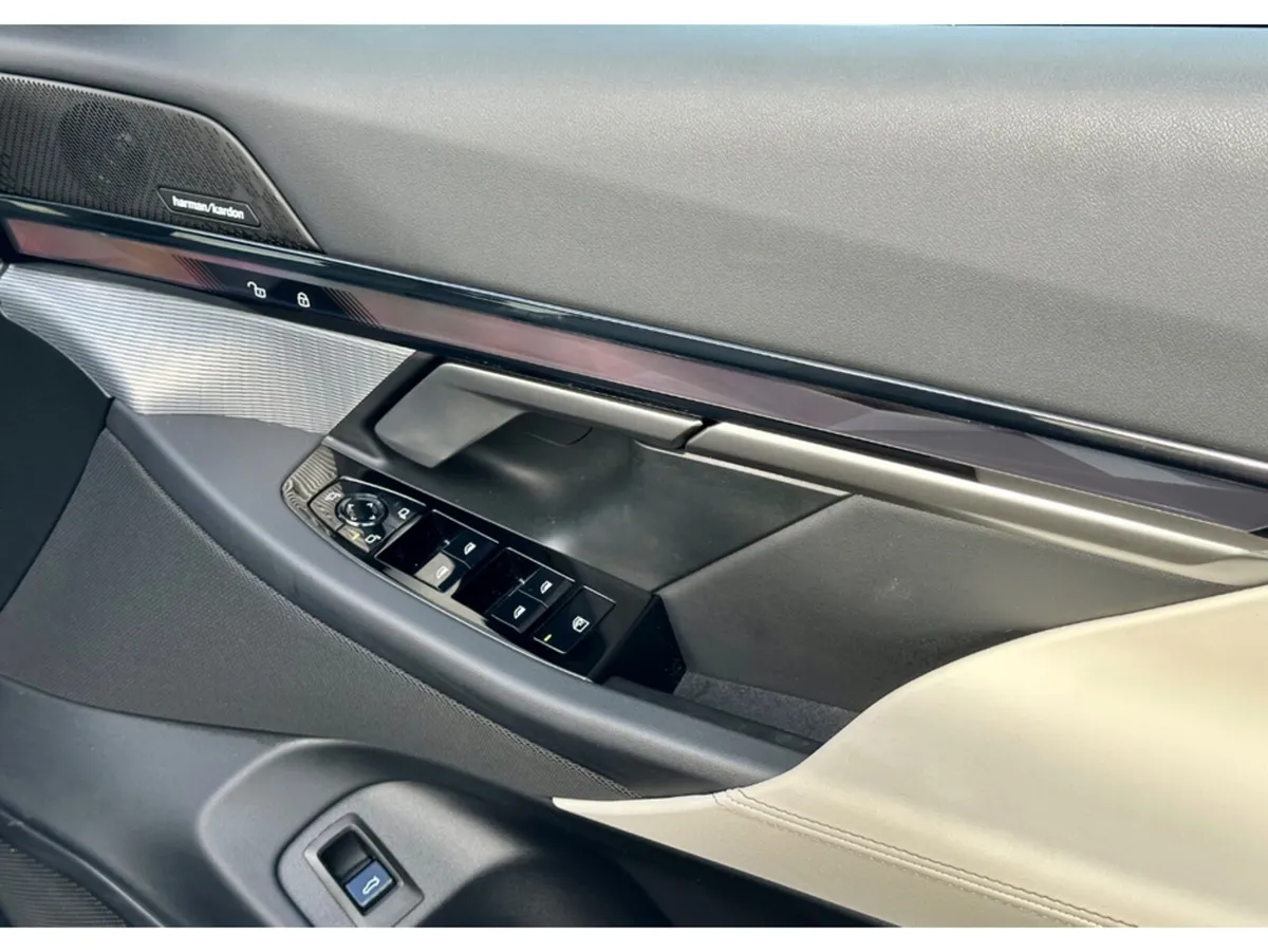 BMW 5-Series Saloon, Petrol Hybrid, 2026, Black