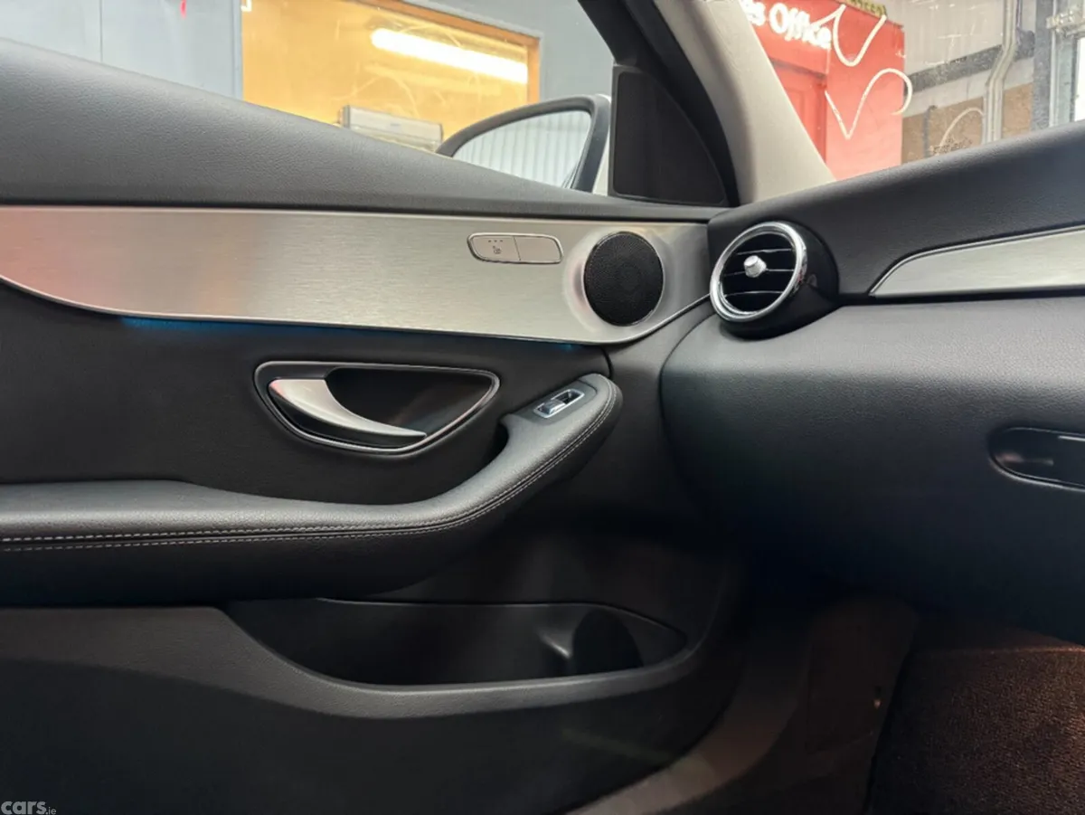 Mercedes-Benz C-Class Saloon, Petrol, 2017, White