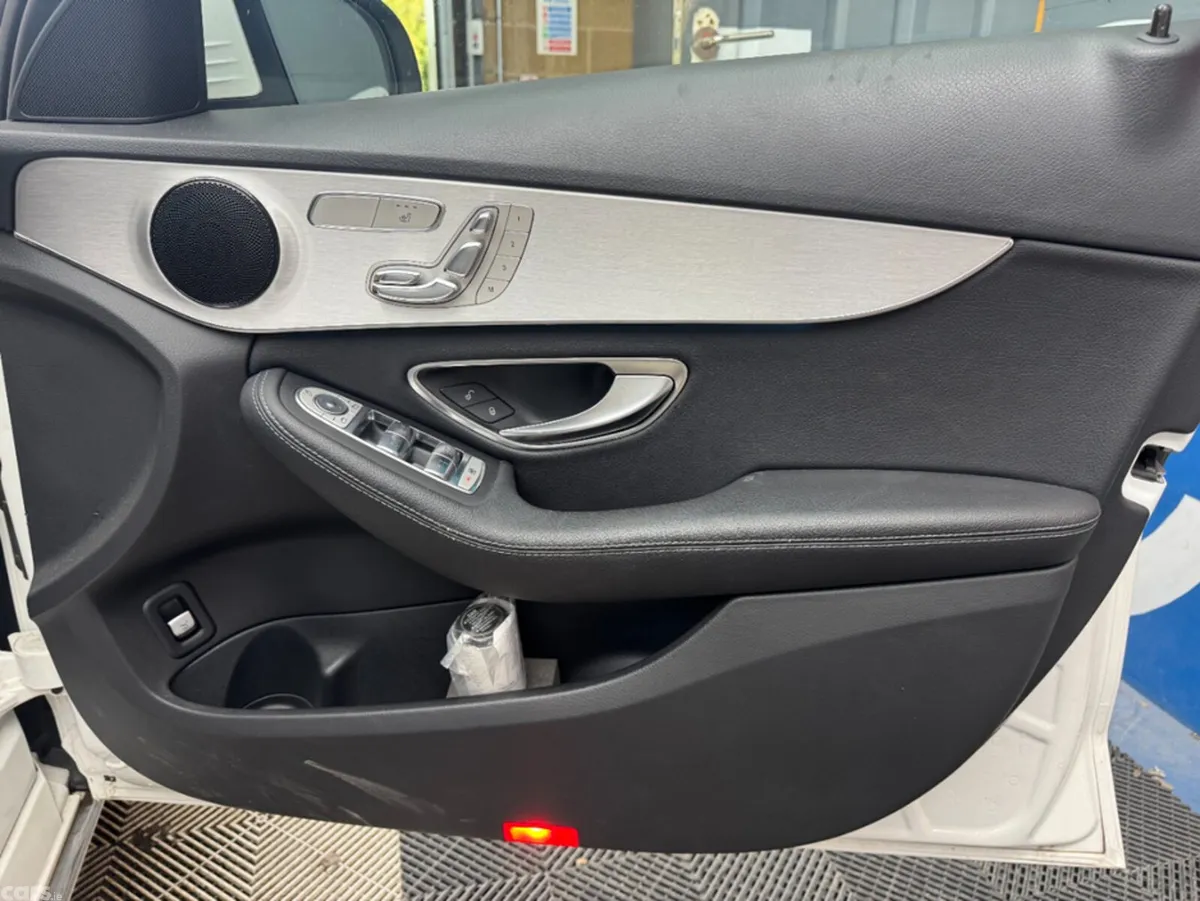 Mercedes-Benz C-Class Saloon, Petrol, 2017, White