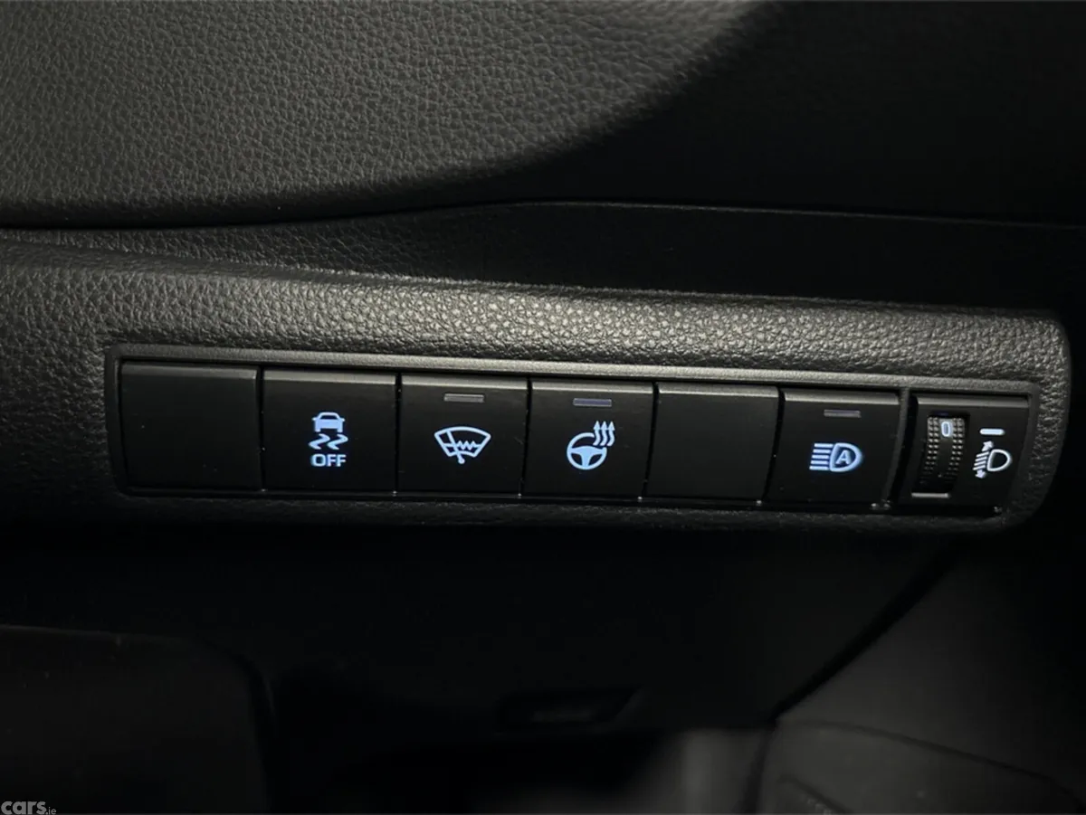 Suzuki Swace Estate, Petrol Hybrid, 2023, Brown