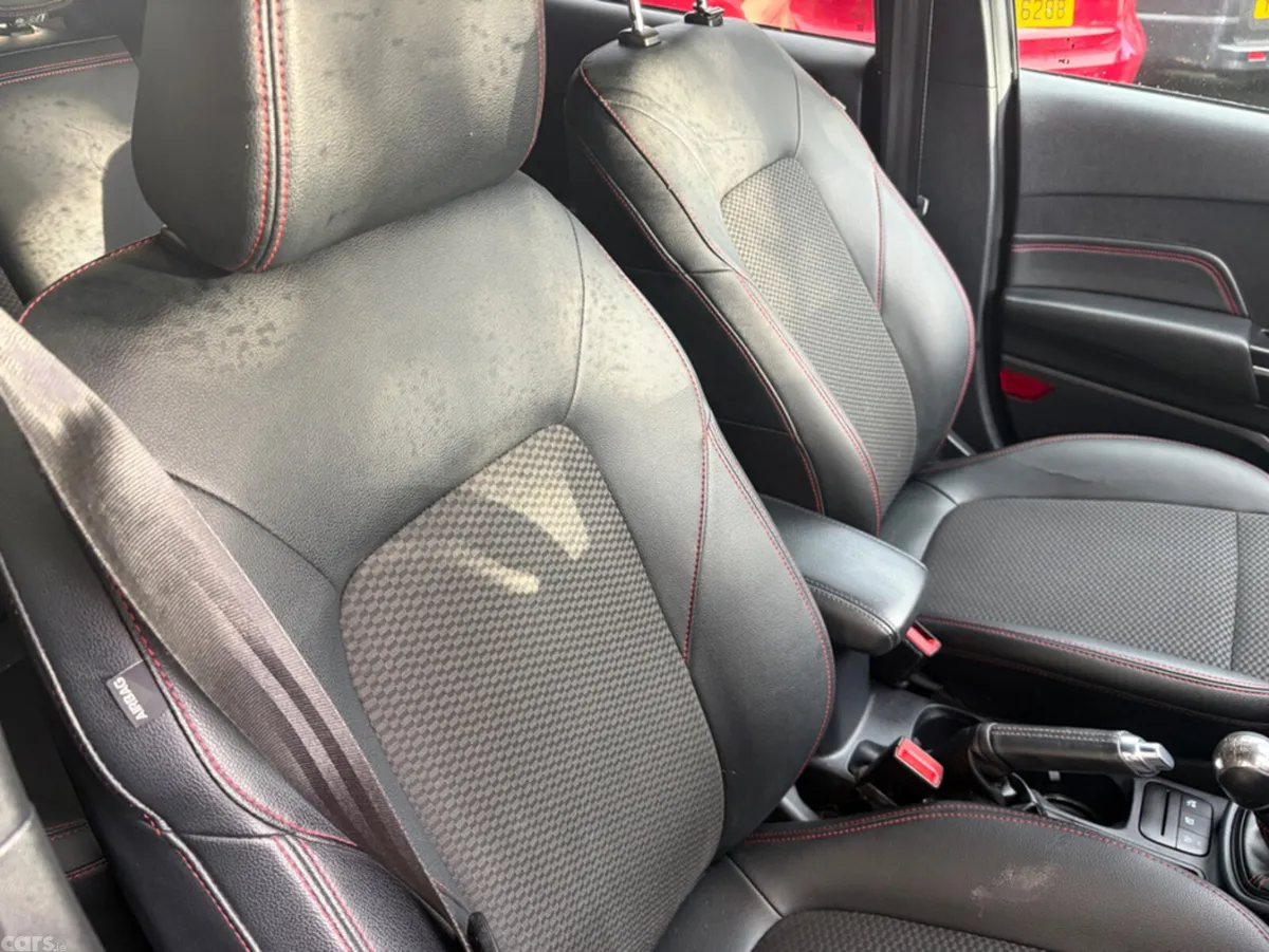 Ford Fiesta Hatchback, Petrol, 2021, Black