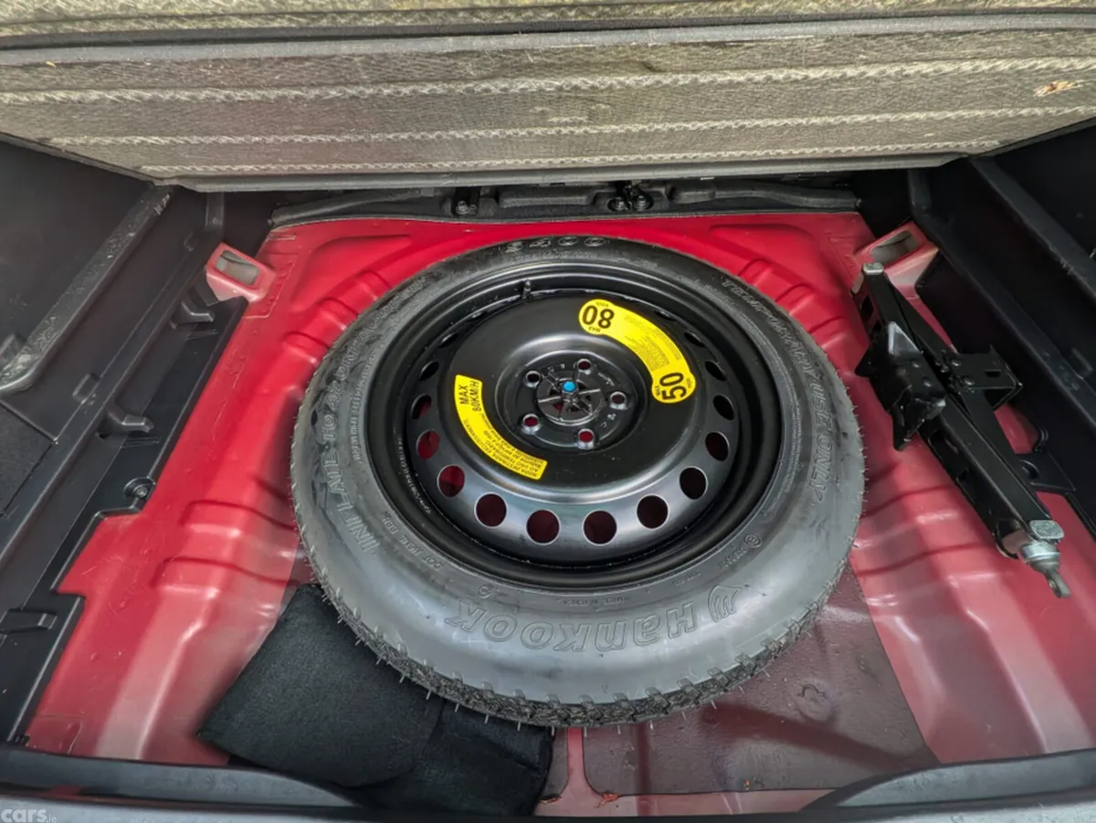 Kia Sportage MPV, Diesel, 2018, Red