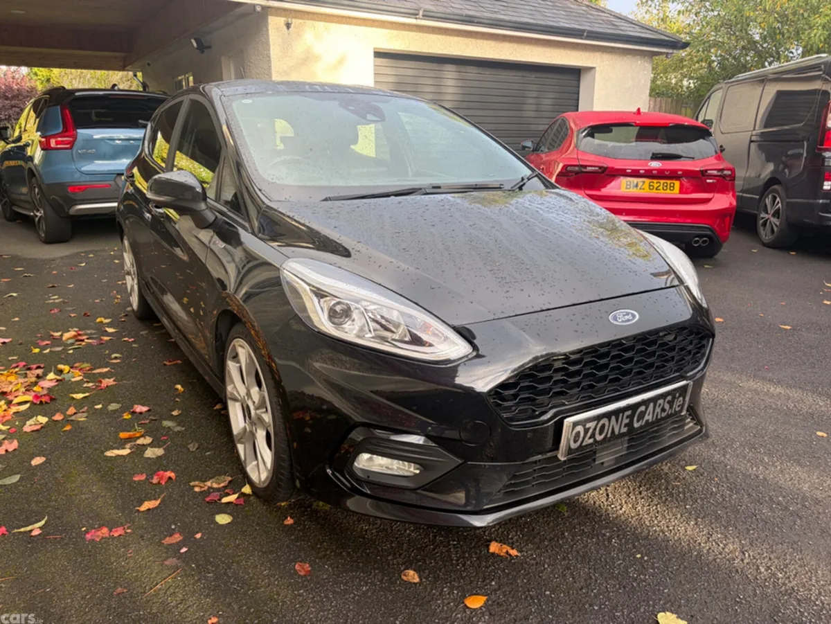 Ford Fiesta Hatchback, Petrol, 2021, Black