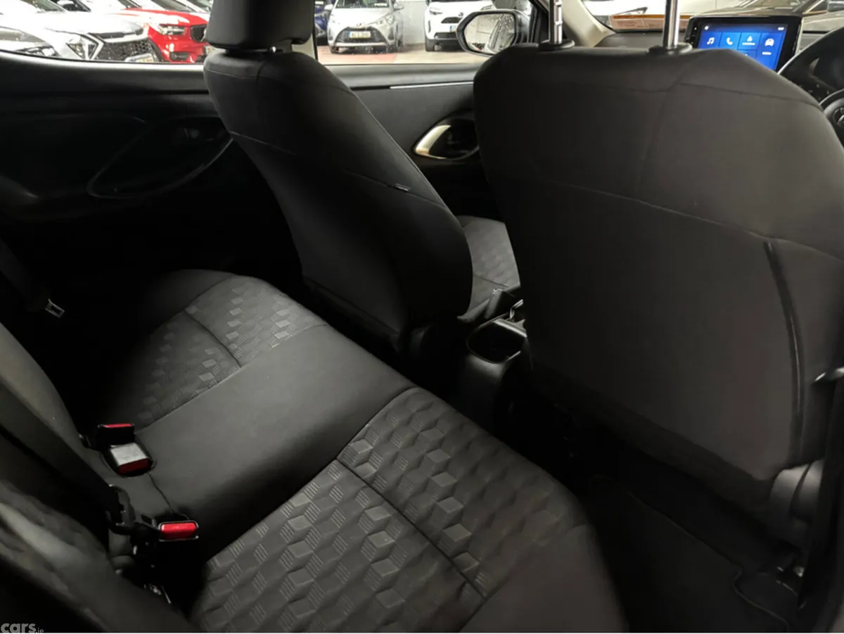 Toyota Yaris Hatchback, Petrol, 2024, Grey