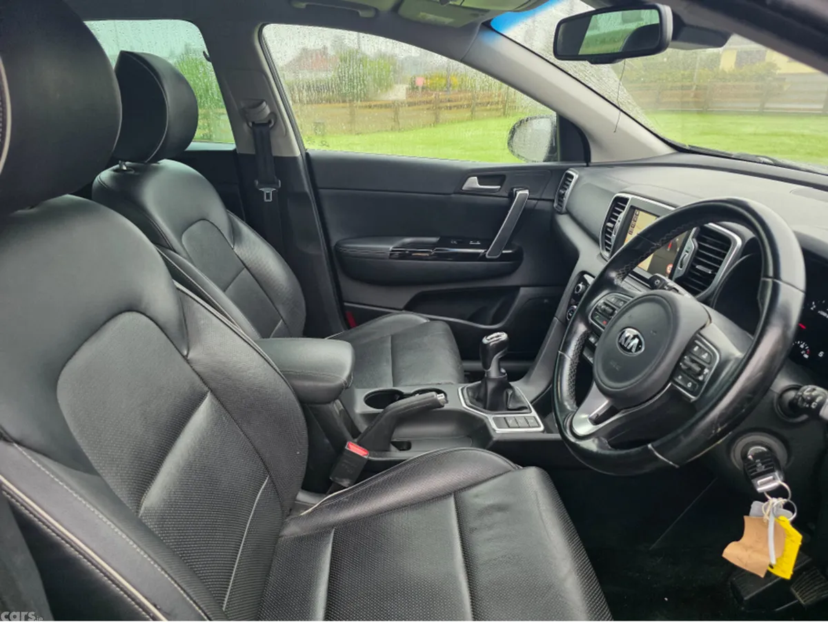 Kia Sportage Estate, Diesel, 2018, Black
