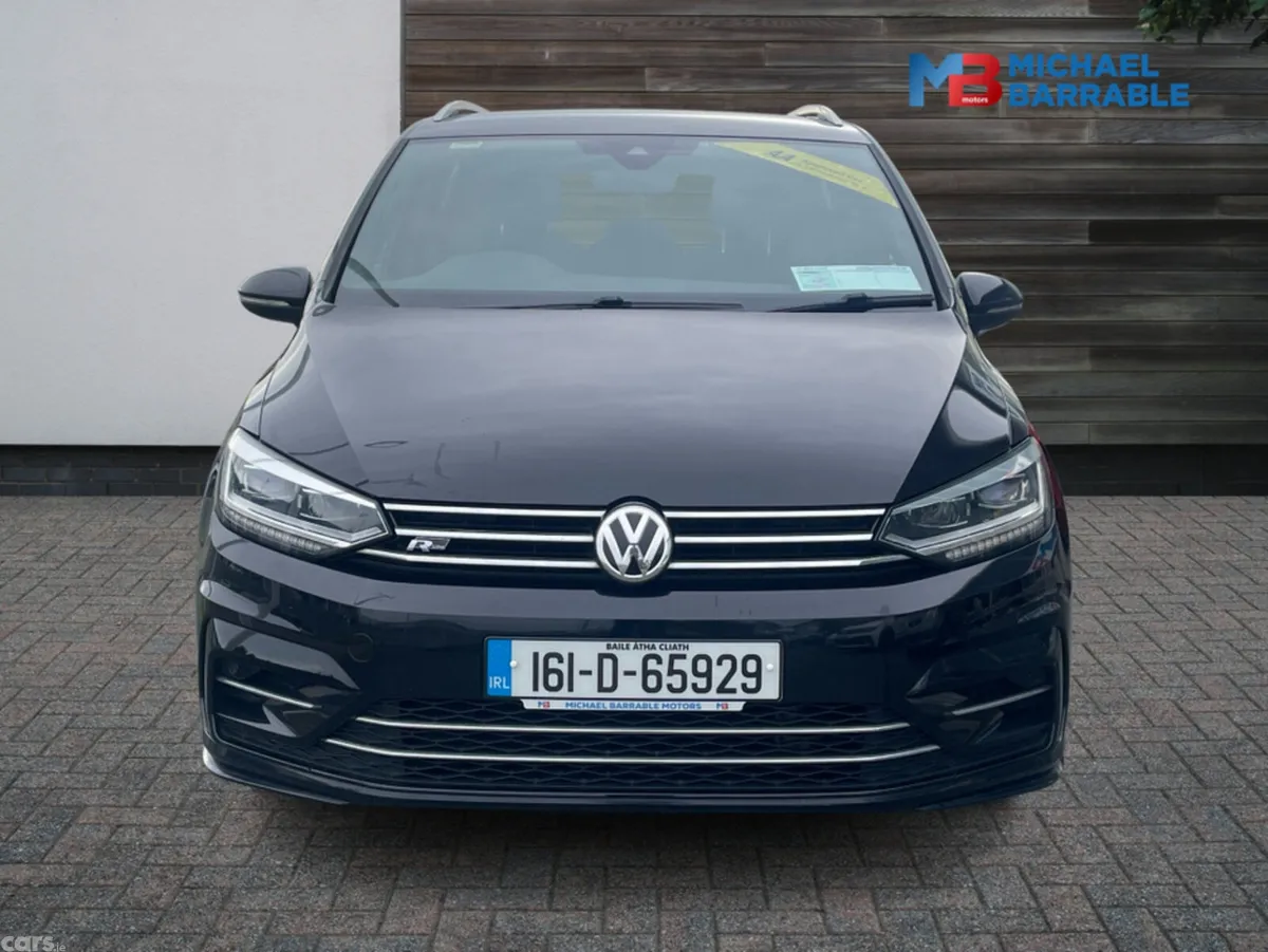 Volkswagen Touran MPV, Petrol, 2016, Black