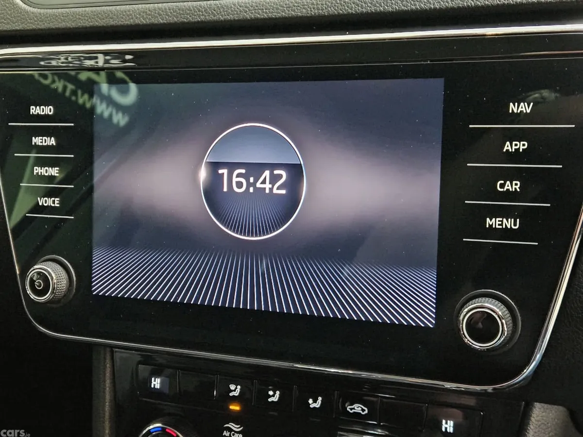 Skoda Superb Saloon, Diesel, 2018, Grey