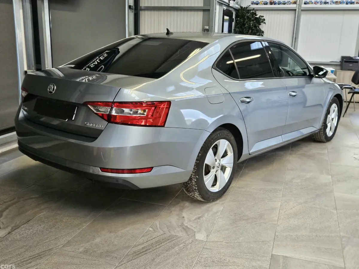Skoda Superb Saloon, Diesel, 2018, Grey