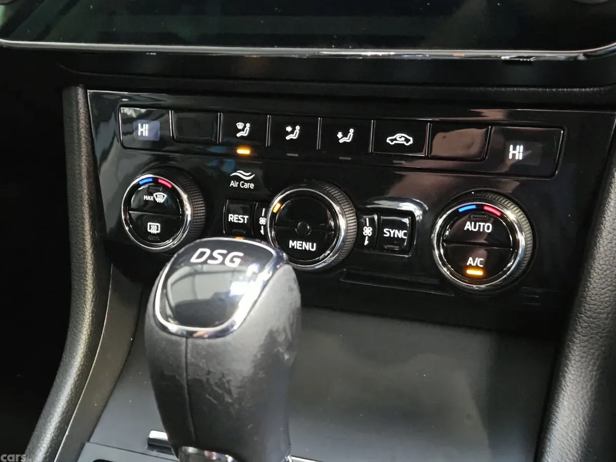 Skoda Superb Saloon, Diesel, 2018, Grey