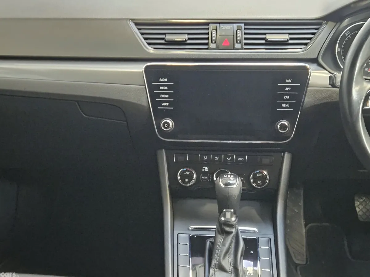 Skoda Superb Saloon, Diesel, 2018, Grey