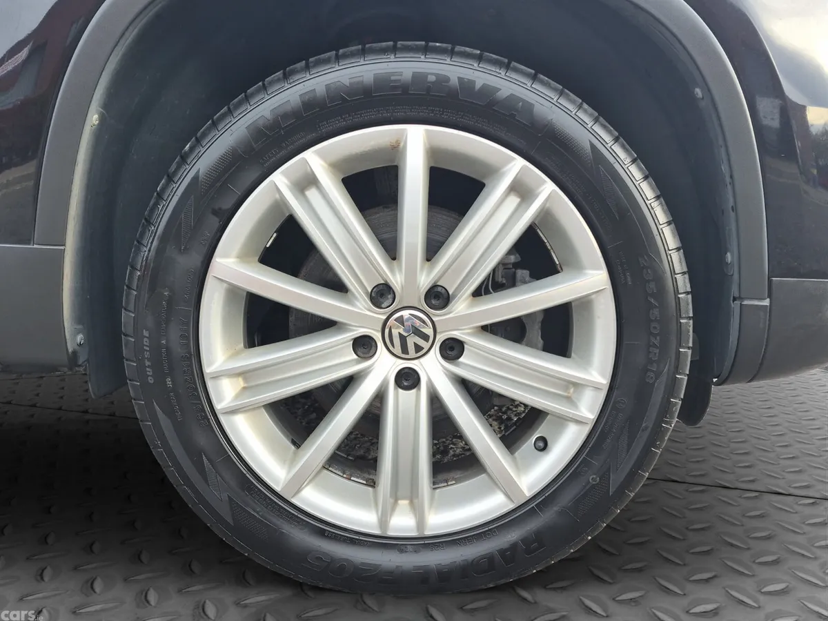 Volkswagen Tiguan SUV, Petrol, 2015, Black