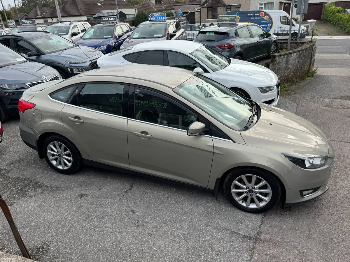 Ford Focus Saloon, Diesel, 2017, Grey