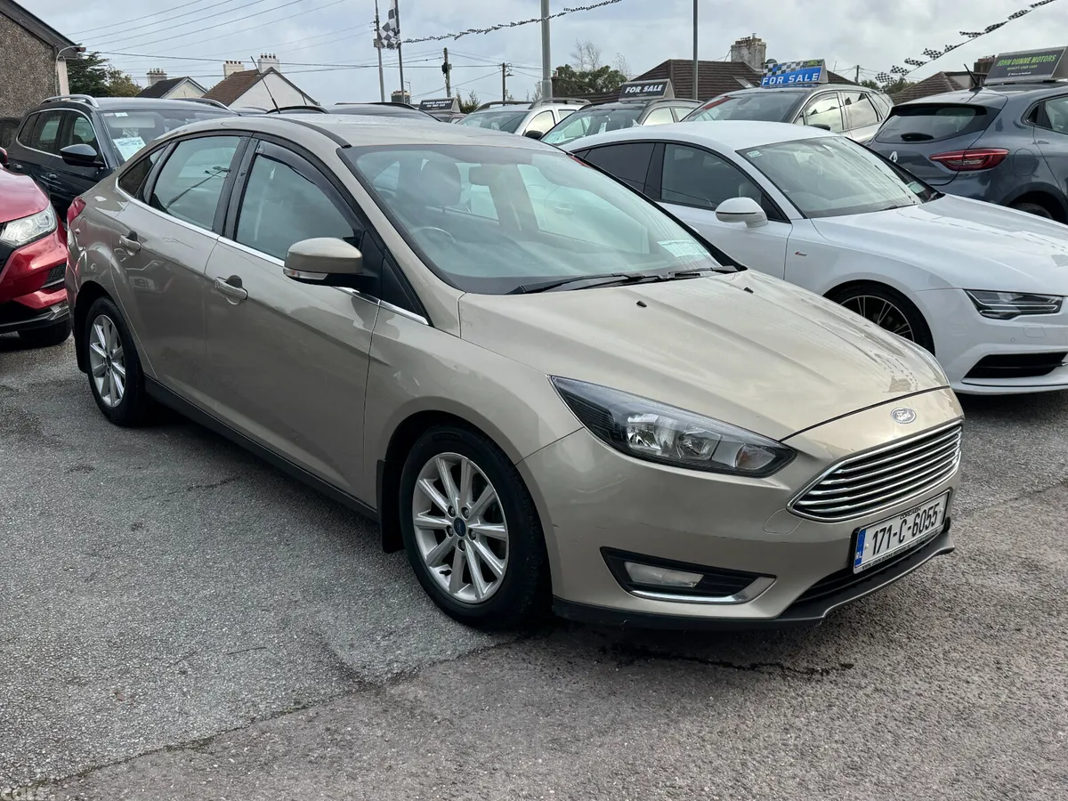 Ford Focus Saloon, Diesel, 2017, Grey