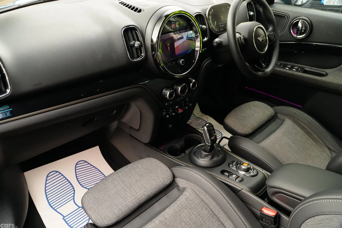 Mini Countryman Hatchback, Diesel, 2021, Blue